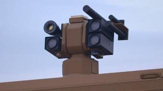 ROKETSAN, Avustralyalı savunma sanayi şirketi Electro Optic Systems (EOS) ile lazer silah sistemlerini güçlendirmek ve küresel pazarda ortak projeler yürütmek üzere stratejik işbirliğine gitti.

