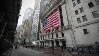 ABD de tarım dışı istihdam ocakta 130 bin kişi artarak beklentilerin üzerinde gerçekleşirken, işsizlik oranı yüzde 4,4 ten yüzde 4,3 e geriledi.