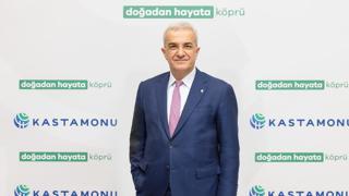 İNŞAATTAN mobilyaya, tekstilden elektroniğe kadar her sektörde dönüşüm yatırımlarına hız verildi. Arka arkaya dönüşüm hedefi açıklayan şirketlere Kastamonu Entegre de eklendi. Şirketin Genel Müdürü Davut Kavranoğlu, dün düzenlediği toplantı ile Kastamonu Entegre’nin ‘ikinci 50 yıl vizyonu’nu açıkladı.