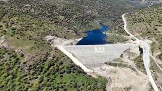 Tarım ve Orman Bakanı İbrahim Yumaklı, 220 milyon lira yatırım bedeliyle tamamlanan İzmir Seklik Barajı ve Sulaması projesinin 2026 sulama sezonunda hizmete gireceğini ve 1.500 dekar araziyi modern tekniklerle buluşturacağını bildirdi.