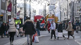 İngiltere de işsizlik yüzde 5,2 ile yaklaşık son 5 yılın zirvesine çıktı.