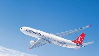 Türk Hava Yolları (THY), ramazan ayında iftar saatine denk gelen tüm uçuşlarında misafirlerine özel olarak hazırlanan iftarlıkları sunacak.