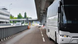 Türkiye den ocak-mart döneminde 54 ülkeye yapılan otobüs, minibüs ve midibüs ihracatından 835 milyon 900 bin dolar gelir elde edildi.

