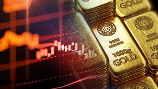 ABD/İsrail-İran Savaşı sekizinci haftasına girdi. Savaşın başladığı 28 Şubat tarihinden bu yana altın uluslararası piyasada yaklaşık yüzde 11 değer kaybetti. Ancak uzmanlar bu kaybın bir zarar değil bir alım fırsatı olduğu görüşünde. Dahası petrol fiyatlarındaki yükselişin de altının cazibesini artırması bekleniyor.