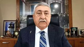 Türkiye Esnaf ve Sanatkarları Konfederasyonu (TESK) Genel Başkanı Bendevi Palandöken, Anneler Günü nün ekonomiye yaklaşık 100 milyar lira katkı sağlamasının öngörüldüğünü bildirdi.

