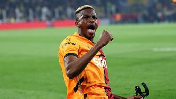 Galatasaray, Osimhen transferini bitiriyor! Resmi açıklama geldi