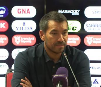 Giovanni van Bronckhorst: 'Fiziksel ve mental yorgunluk oluştu'