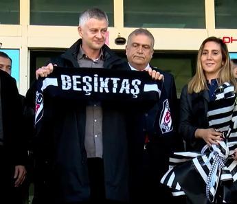 Beşiktaş'ın yeni teknik direktörü Ole Gunnar Solskjaer, İstanbul'a geldi! İşte ilk sözleri: Çok mutluyum