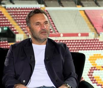 Okan Buruk'tan Osimhen, transfer ve ayrılık açıklaması: 'Daha iyi kadro kuracağız!'