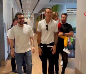 Fernando Muslera, Türkiye'den ayrıldı