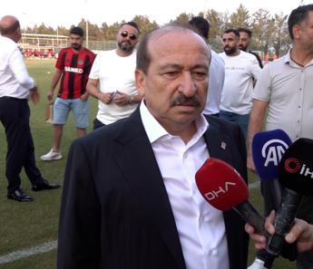 Gaziantep FK Başkanı Yılmaz'dan Türk hakem talebi: 'Biz evlatlarımızdan yanayız'