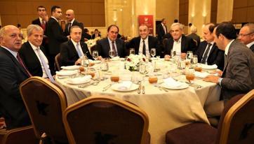 Başkan Yıldırım Demirören'den futbol ailesine iftar yemeği