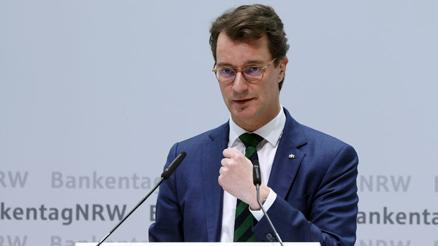 Wüst’e de Müslümanlara da haksızlık Wüst’e de Müslümanlara da haksızlık