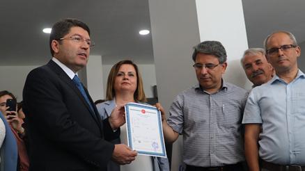 Noterde tapu dönemi... Bakan Tunç: Taşınmaz satışıyla ilgili işlemler hafta sonu da yapılabilecek