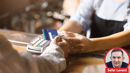 Kredi kartına sınırlama, nakite kısıtlama tartışması sürerken orta yolu bulacak bir önerim var: Banka kartı kullanımı  teşvik edilsin