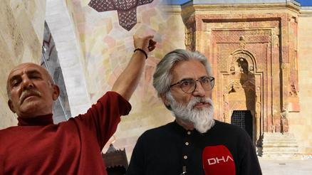 Tarihi camide haç işareti tartışması... Uzman isim konuya açıklık getirdi: Hz Peygamberin vurgulanması amaçlanmış