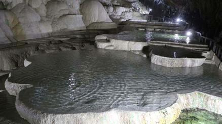 Yer altındaki gizli Pamukkale... Kaklık Mağarasına ziyaretçi akını