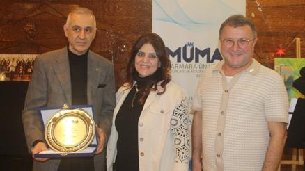 Usta sanatçılara yaşam boyu onur ödülü