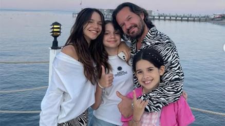 Kızım amcasına vokal yapacak