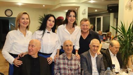 Marmara Üniversitesi mezunlarından usta sanatçılara ödül