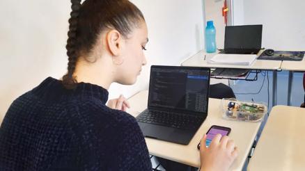 LGS şampiyonu İrem’e Dünyanın en prestijli yedi okulu talip