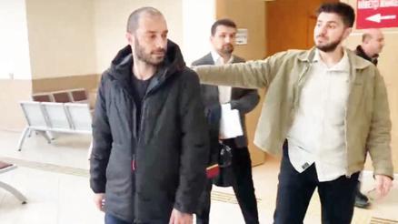 Babasını döven ‘Sansar Salvo’ serbest kaldı