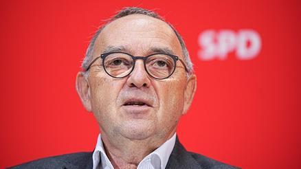 “İsrail’e silah vermek ikiyüzlülük”