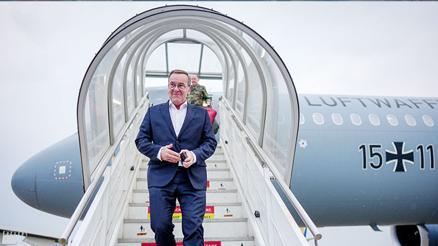 Pistorius’tan manifesto tepkisi: ‘Çatışmayı seçen Putin, biz değiliz’