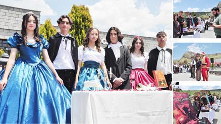 Liseliler roman karakterlerini canlandırdı