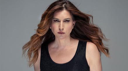 Selin Atasoy’dan Yepyeni Bir Hit: Eveleme Geveleme