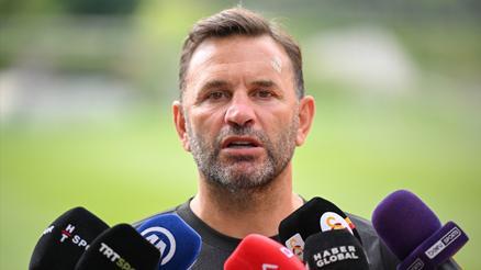 Okan Buruk: Osimhen bir an önce bitsin istiyoruz