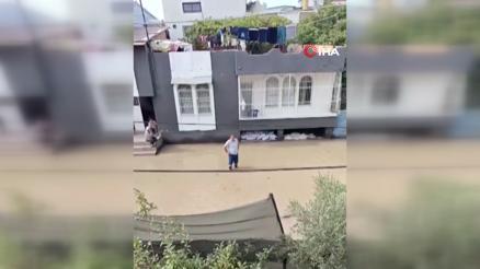 Üç günde ikinci kez su borusu patladı, mahalle sular altında kaldı: Mahalleli isyan etti