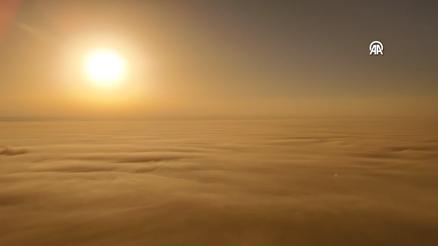 Bursada orman yangınları nedeniyle gökyüzünü duman kapladı