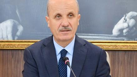 YÖK Başkanlığına yeniden Özvar atandı