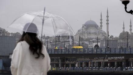 Meteoroloji il il duyurdu İstanbul dahil pek çok şehre yağış geliyor... İşte 5 günlük hava durumu tahmini