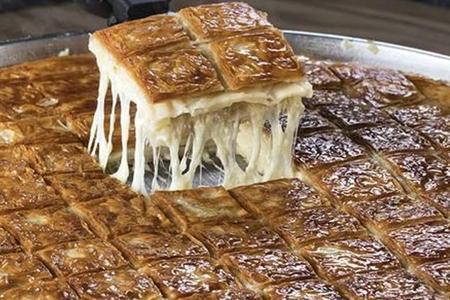 Börek, ekmek ve sos fabrikalarını inceledim