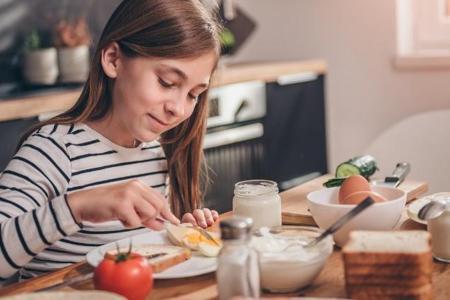 Çocuklar yazın nasıl beslenmeli? Çocuklar için beslenme önerileri 