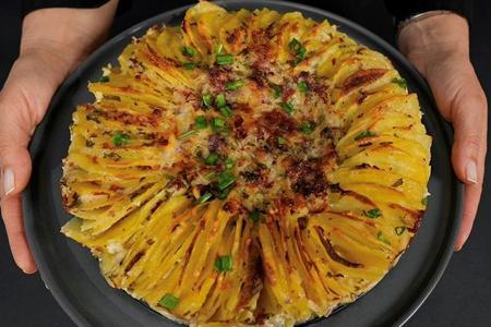 Fransız mutfağına Türk dokunuşu: Pastırmalı kremalı patates