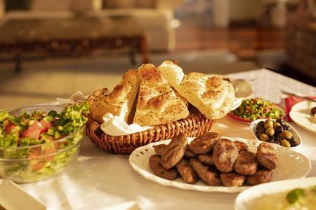 GÜNÜN İFTAR MENÜSÜ 2024 Ramazan 13. gün || Bugün iftara ne pişirsem, bu akşam hangi yemekleri yapsam? İşte hem nefis hem de kolay yemek tarifleri!