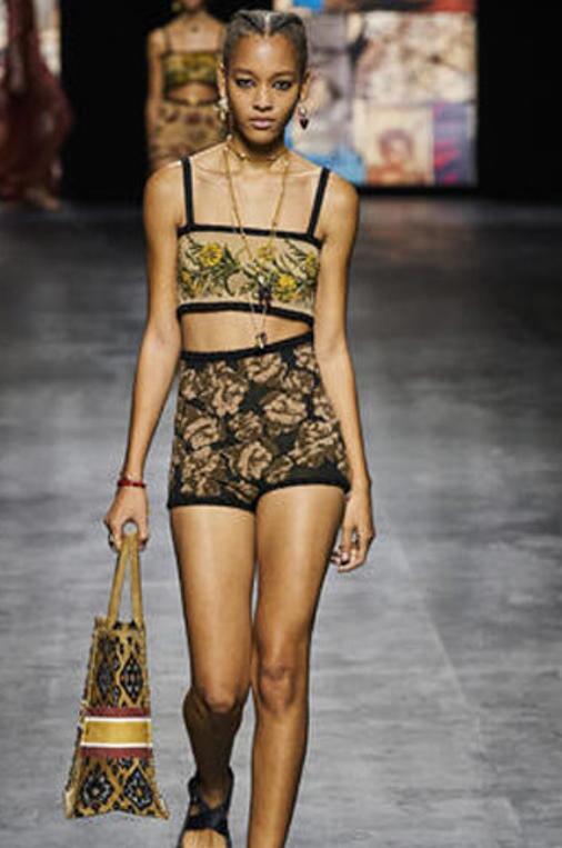Dior 2021 İlkbahar-Yaz Koleksiyonu 
