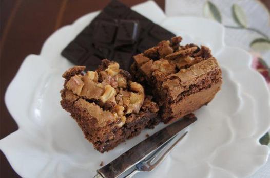 Çok çikolatalı brownie tarifi