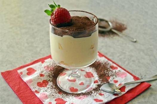 Kupta tiramisu tarifi