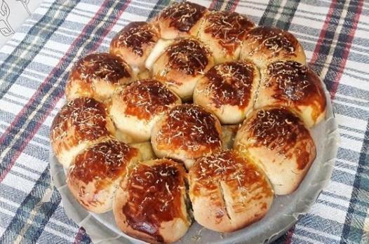 Sucuklu puf çörek tarifi