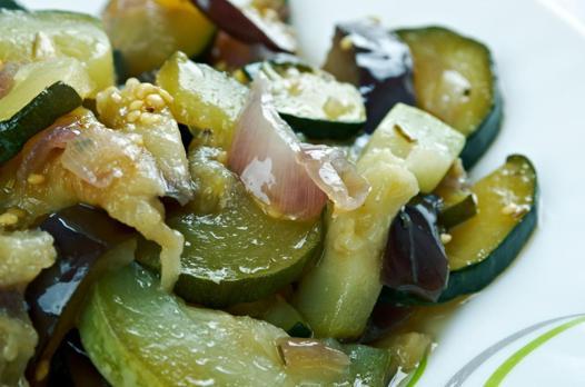 Zeytinyağlı patlıcan tarifi