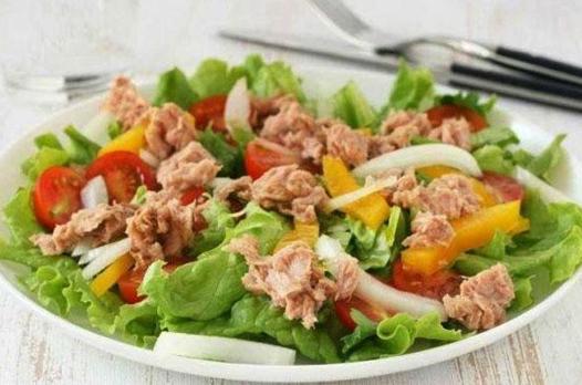 Ton balıklı salata tarifi