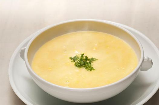 Yoğurtlu mısır yarması çorbası tarifi