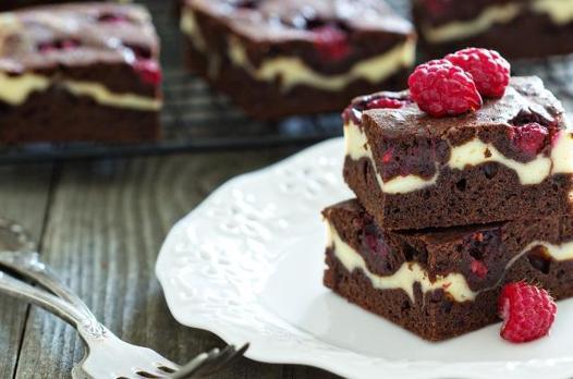 Brownie cheesecake tarifi