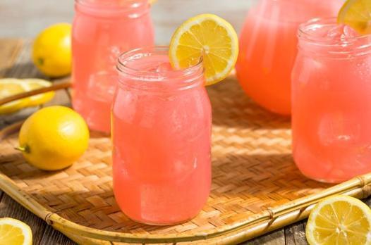 Çilekli limonata tarifi