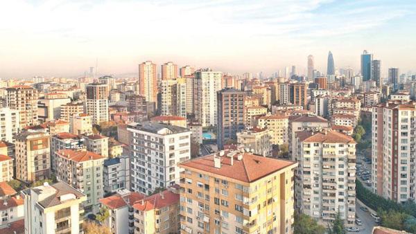 Konut fiyatı reelde yüzde 10 geriledi