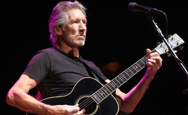Roger Waters release a new version of Pink Floyd classic